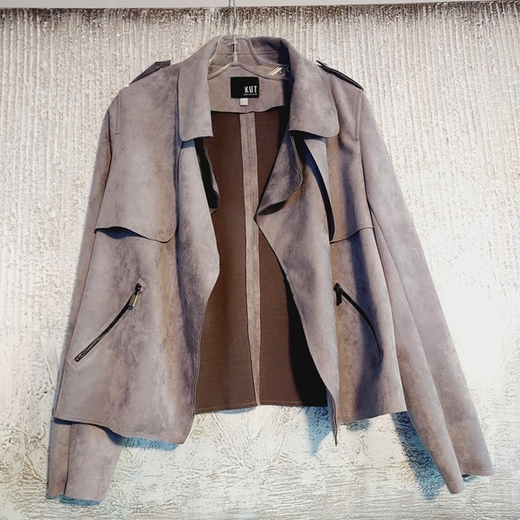 Kut from the Kloth Jackets & Blazers - KUT From The Kloth Jacee Open Faux Suede Moto Jacket Sz L
